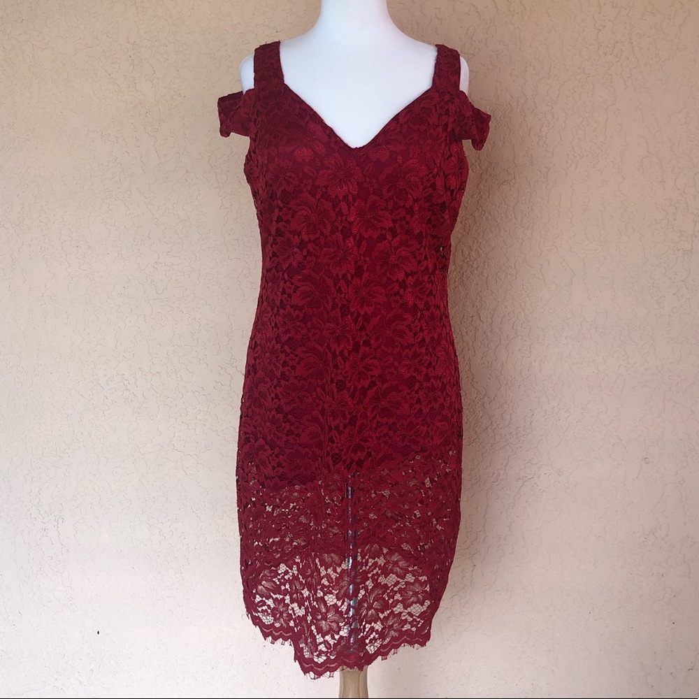 Enfocus Studio RED LACE DRESS Sz. 6